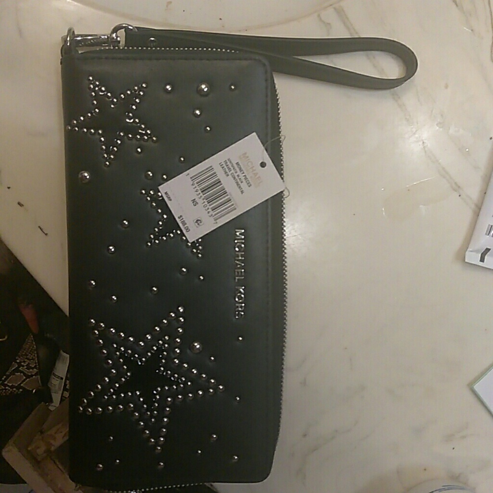 Michael Kors wallet *Brand new w/tags*